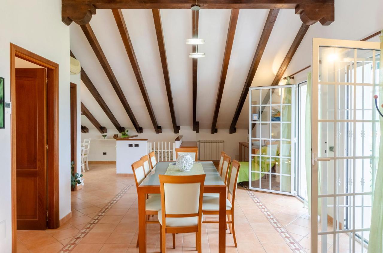Ca' Do Pescou, Charming 2,Bedroom Apartment With Stunning Hill Views Overlooking The Greenery ราปาลโล ภายนอก รูปภาพ